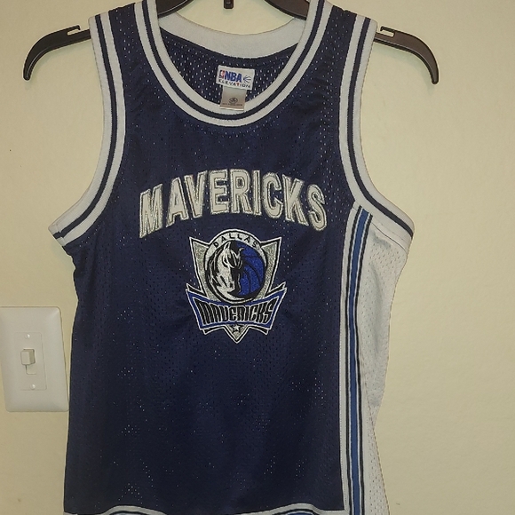 nba elevation Other - NBA Mavericks Kids' Blue and White Jersey